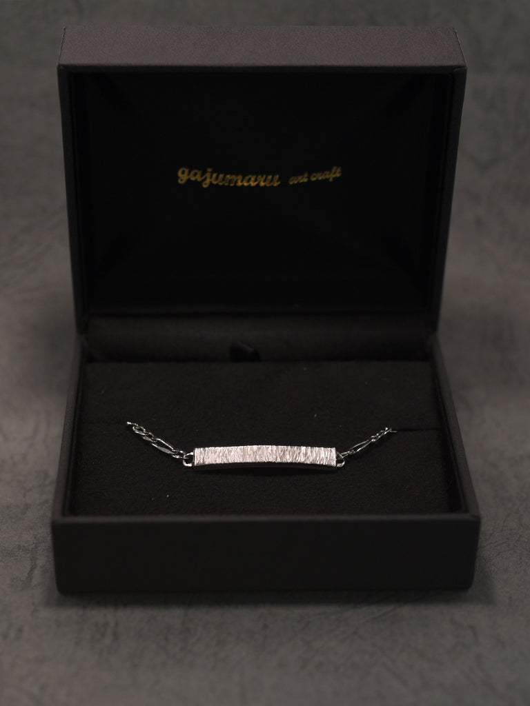 ハードケース付き