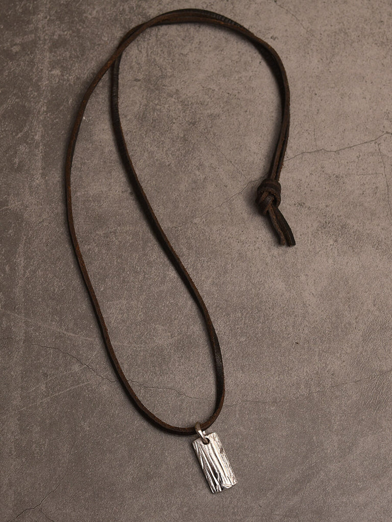 革紐は付属されています