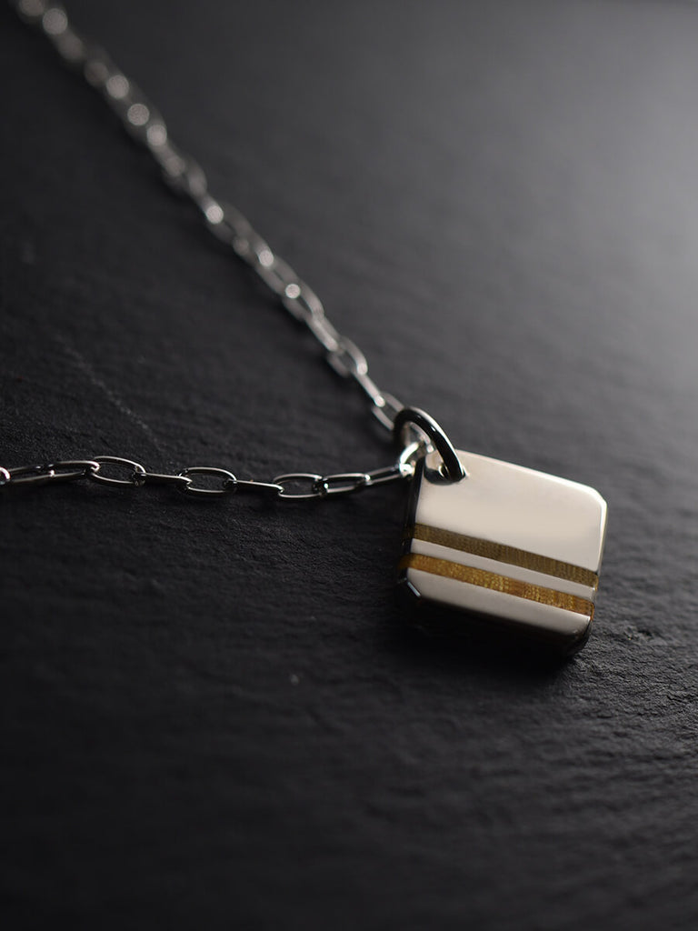 W (横) : 19mm / H (縦) : 19mm