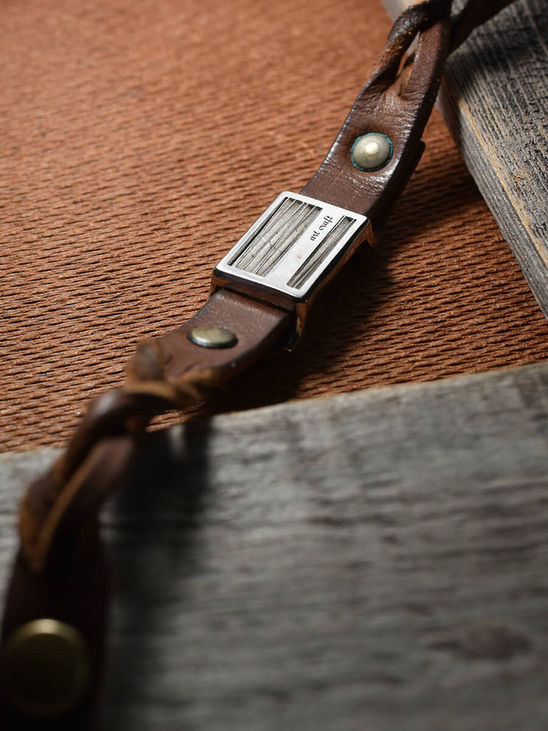 W (横) : 22mm / H (縦) : 15mm