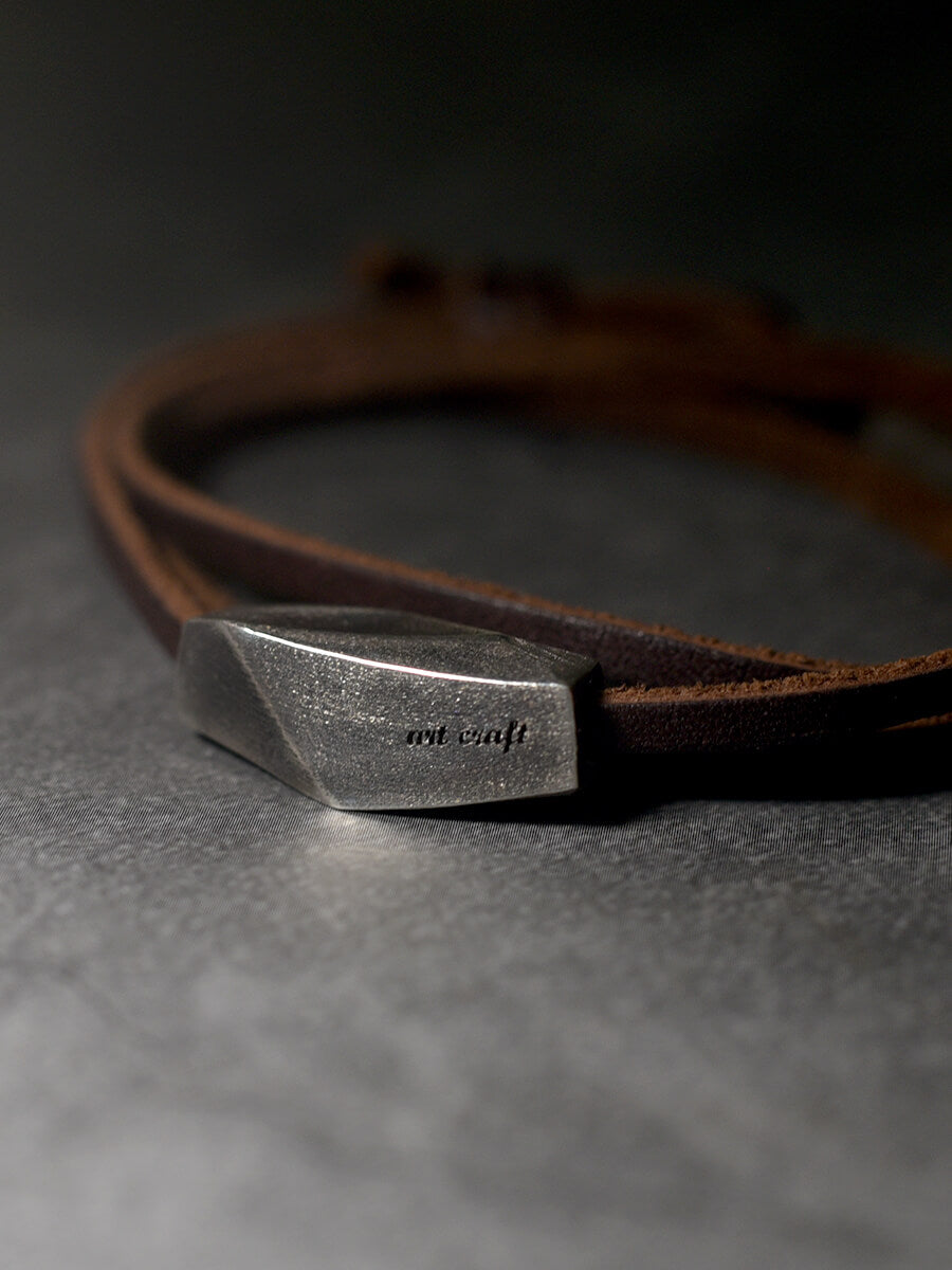 gajumaru バングルNO.029・レザーケース付き art No.029