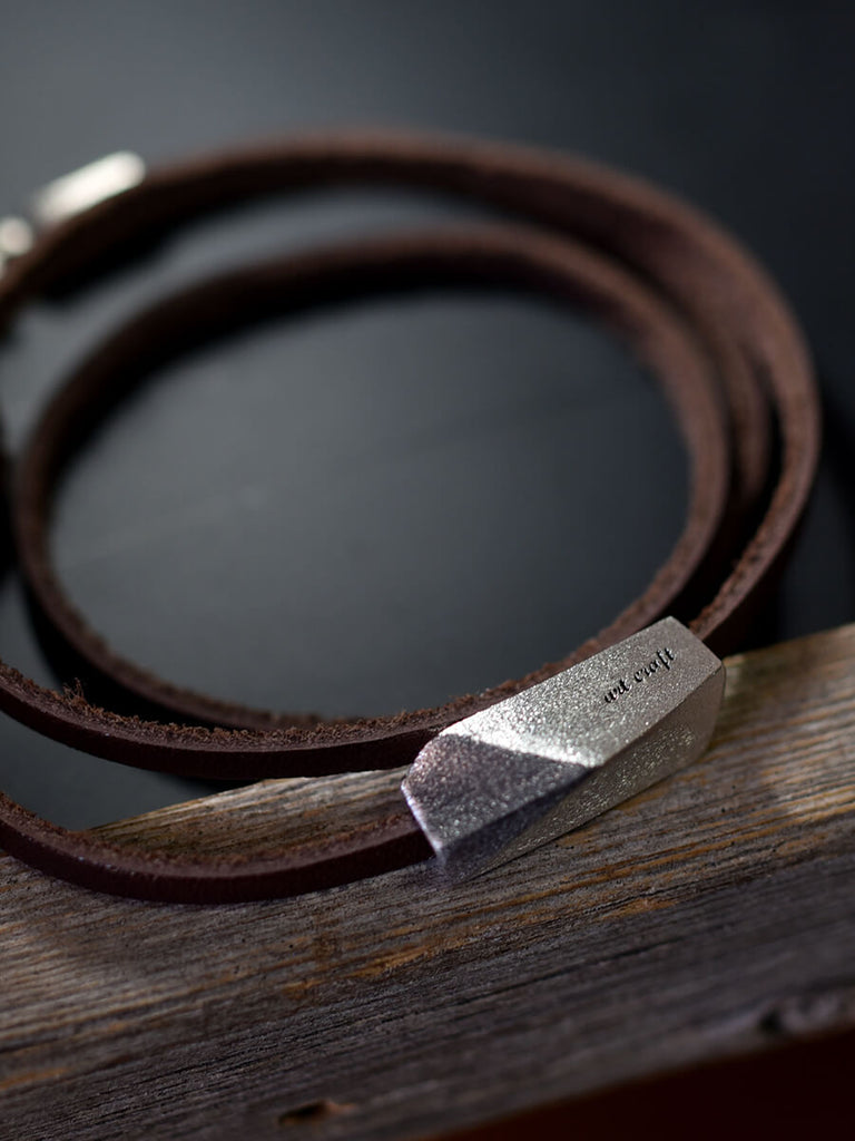 W(横) : 22mm / H(縦) : 8mm