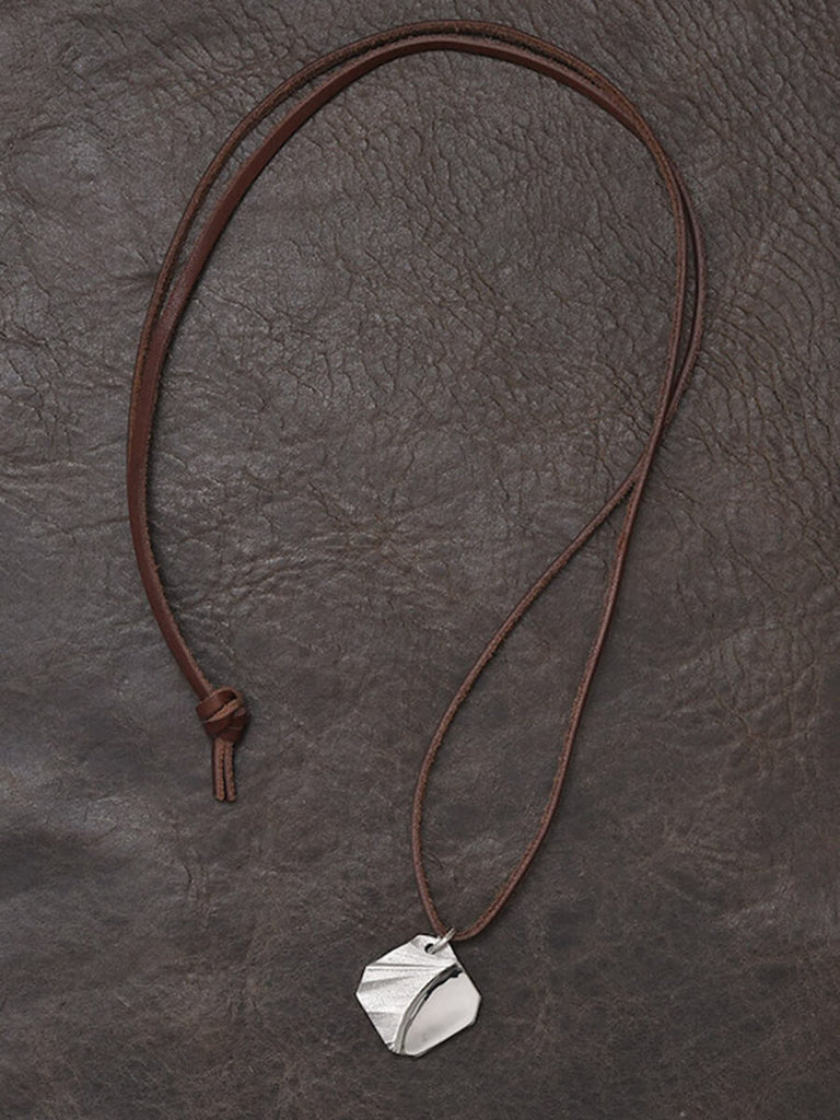 革紐は付属されています