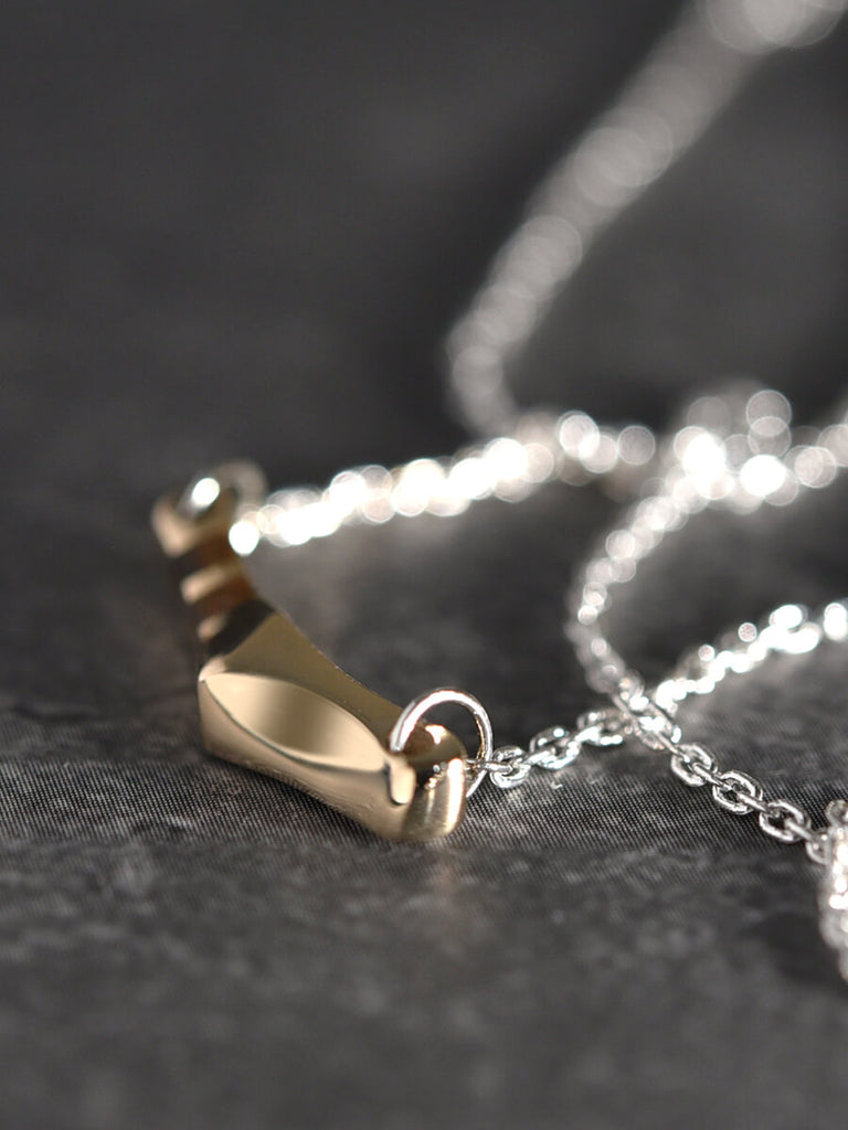 トップはK10 / K18の2素材