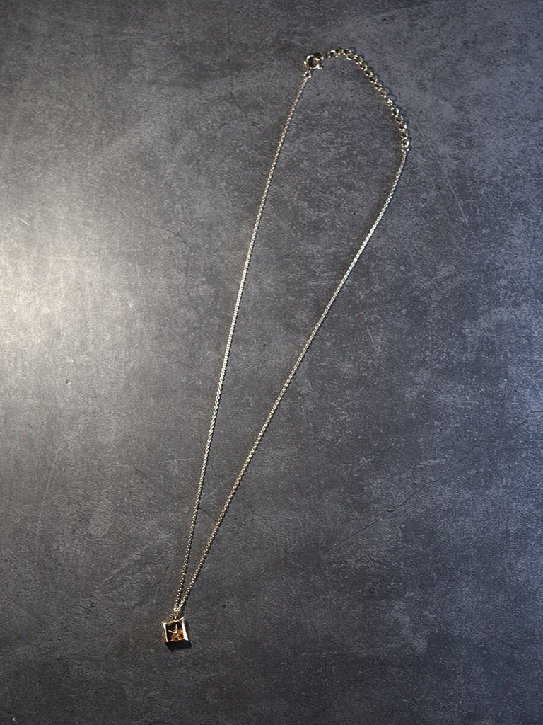 チェーンには +5cmのアジャスターが付属